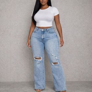 FASHION NOVA Women’s Medium Wash Distressed Jeans Size 16 Straight Leg Relaxed